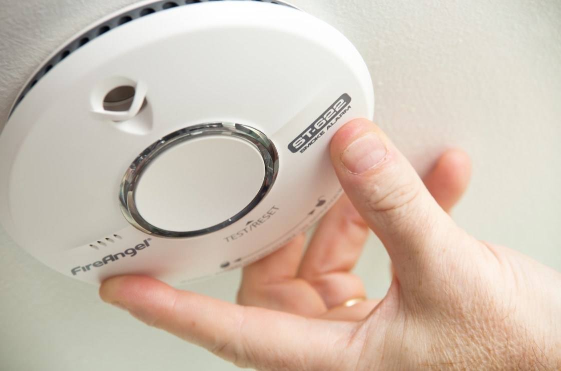 Safety in the home advice Smoke alarm fitting